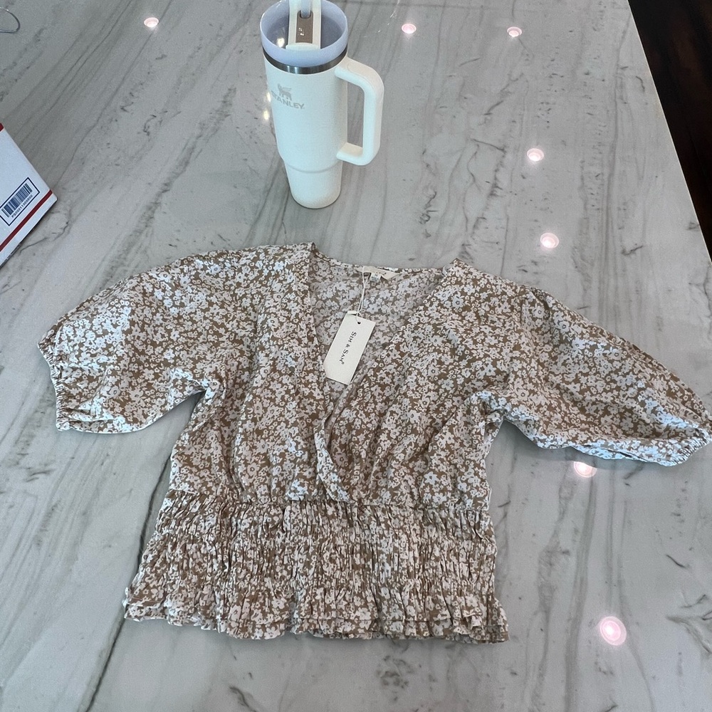 Sim and Sam floral blouse